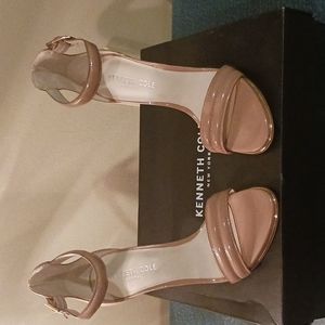 Kenneth Cole Blush Heels